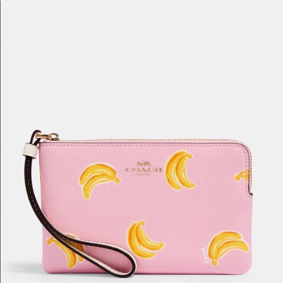 NEW Coach Corner Zip Wristlet Purse Banana 🍌Print - Picture 5 of 6